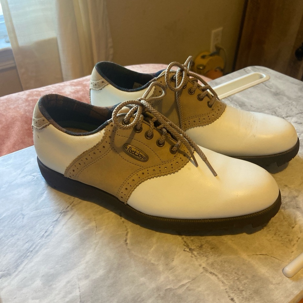 Vintage Style Golf shoes